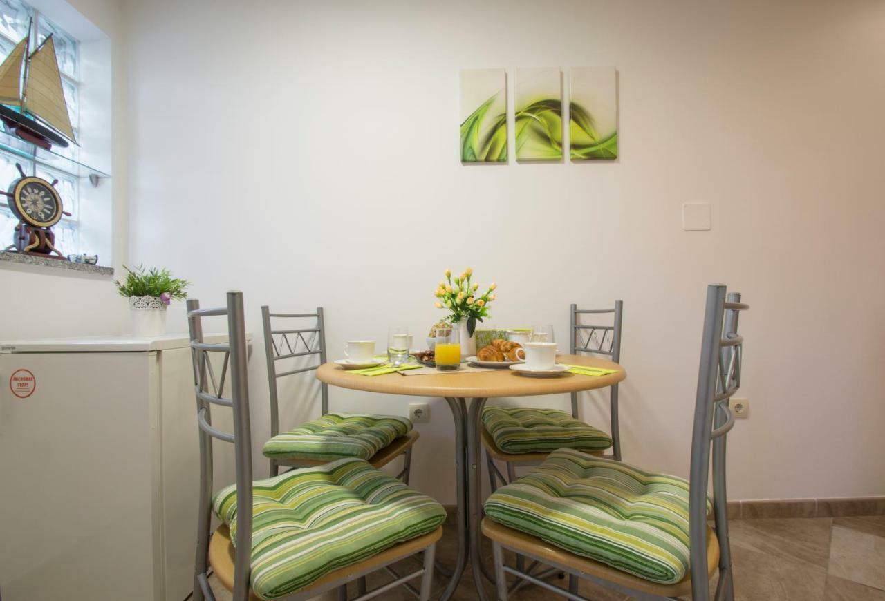 קריקווניצה Apartments Jessica מראה חיצוני תמונה